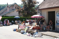 vide grenier - vide jardin  - Cubrial 2012 (28)